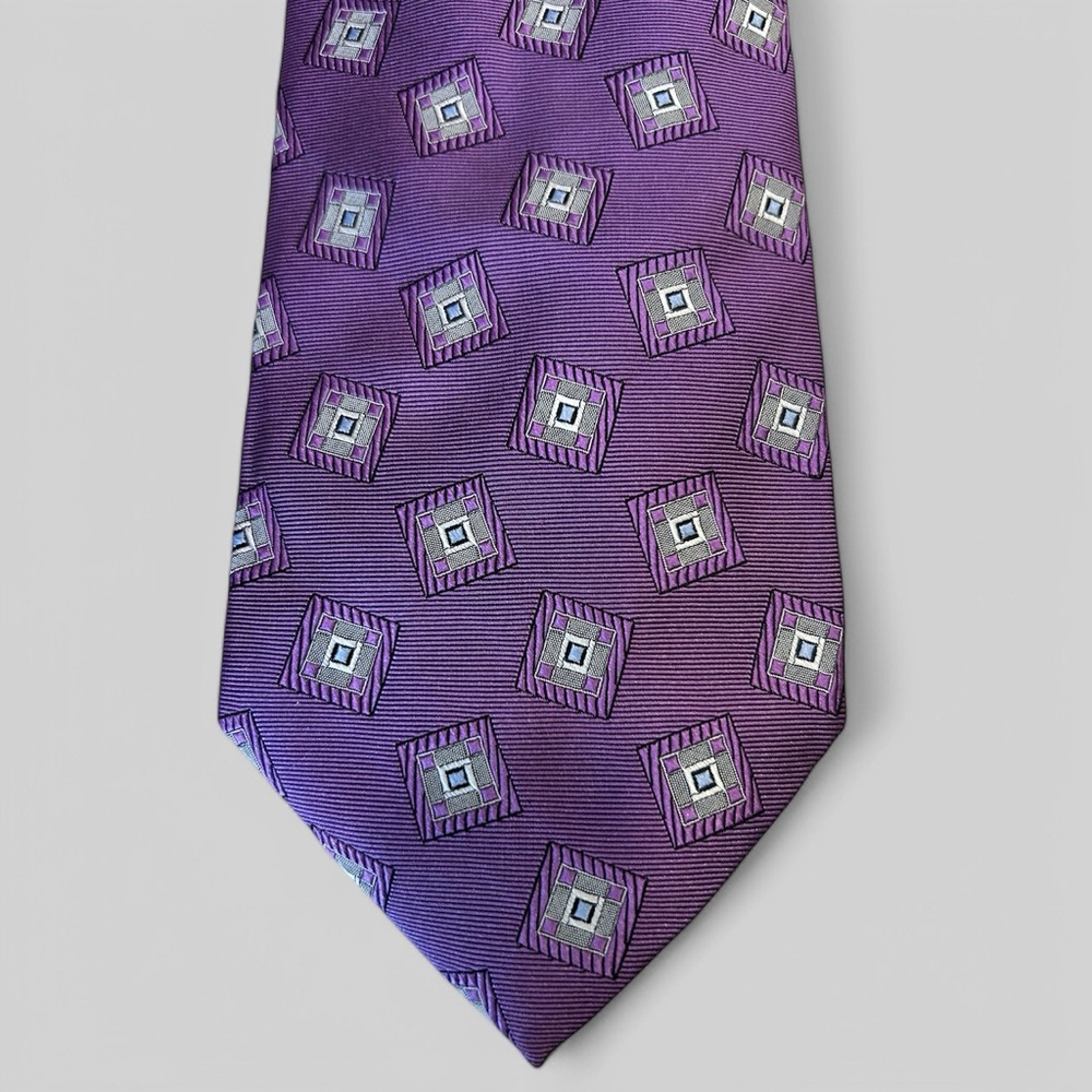 Alfred Dinner London Luxurious Purple Geometric Men's Silk Tie, Made in Italy